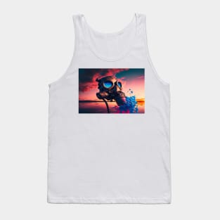 Cyberpunk Gasmask Artwork / Gasmask Splashing In Water Tank Top